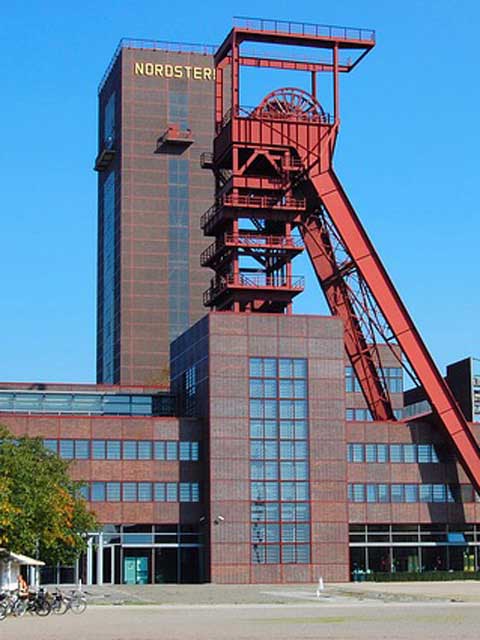 免费短信呼死你2023